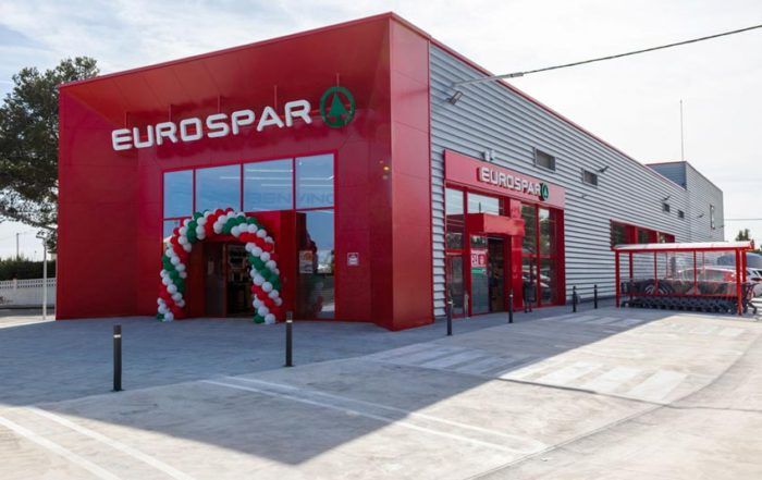 FACHADA EUROSPAR TRES CALES