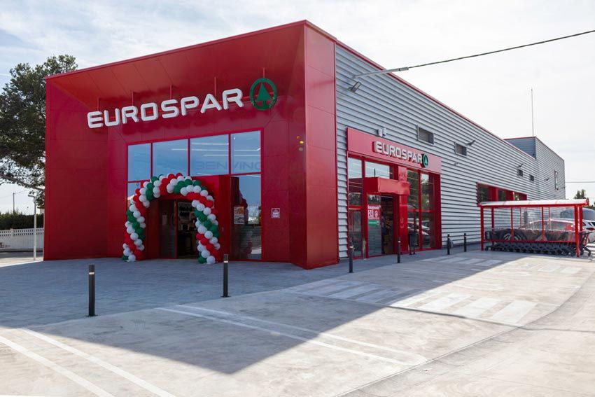 FACHADA EUROSPAR TRES CALES