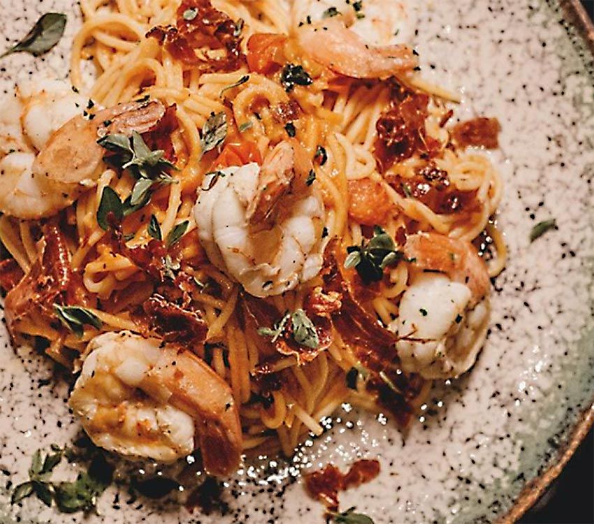Pasta con marisco