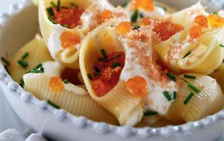 Pasta rellena de fresas